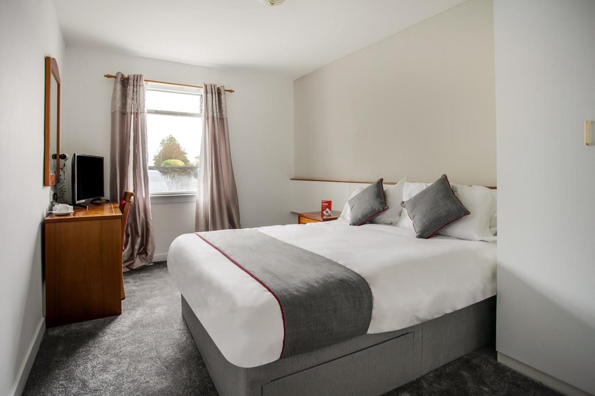 Oyo Glenpark Hotel, Ayr Central Εξωτερικό φωτογραφία